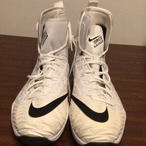 NIKE SAVAGE CLEATED SNEAKERS SZ 14W